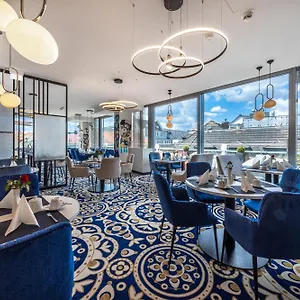 Hotel Western Premier Royal Blue ****
