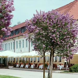 Schloss Pillnitz 4* Drezda